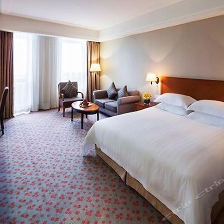 Highton Hotel Shanghaj Zewnętrze zdjęcie