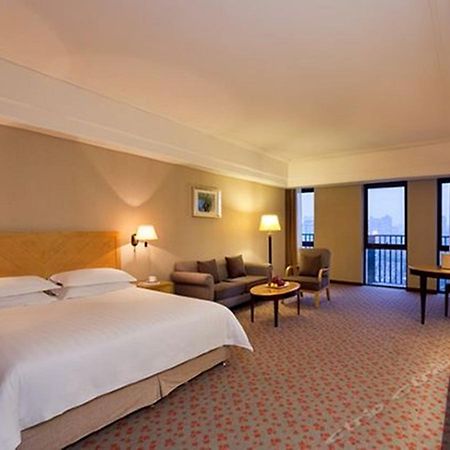 Highton Hotel Shanghaj Zewnętrze zdjęcie