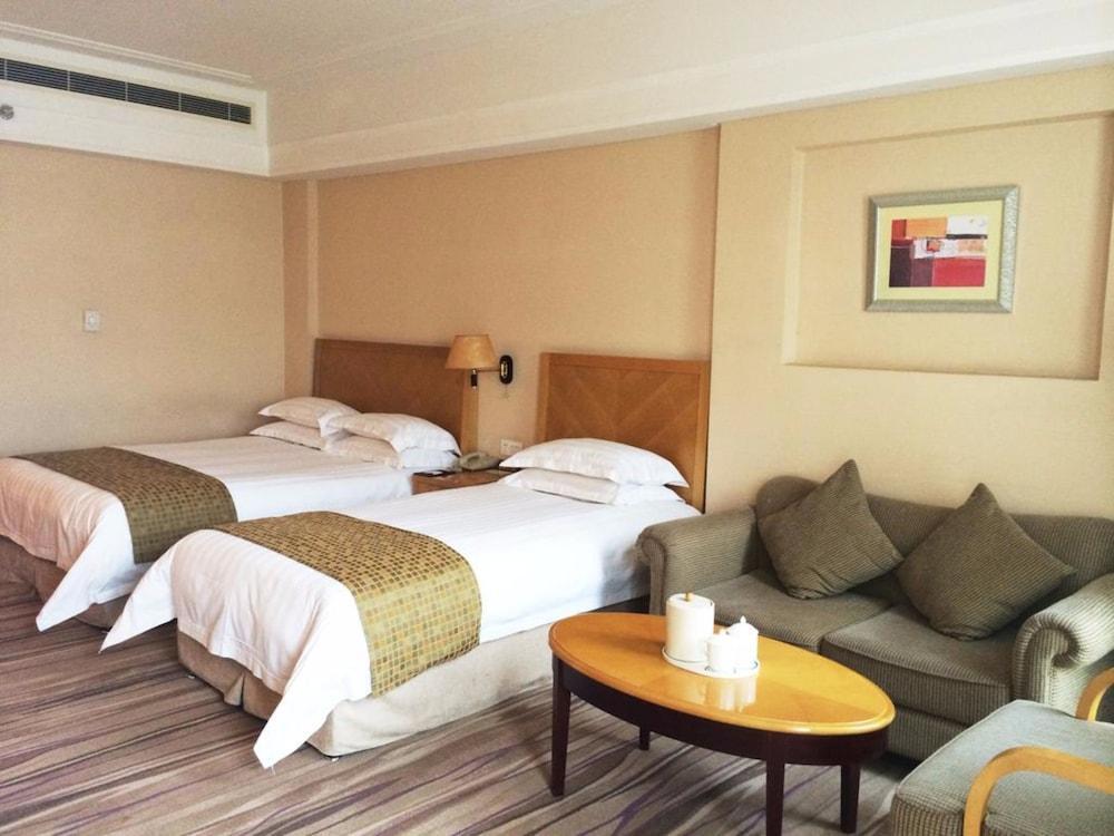 Highton Hotel Shanghaj Zewnętrze zdjęcie