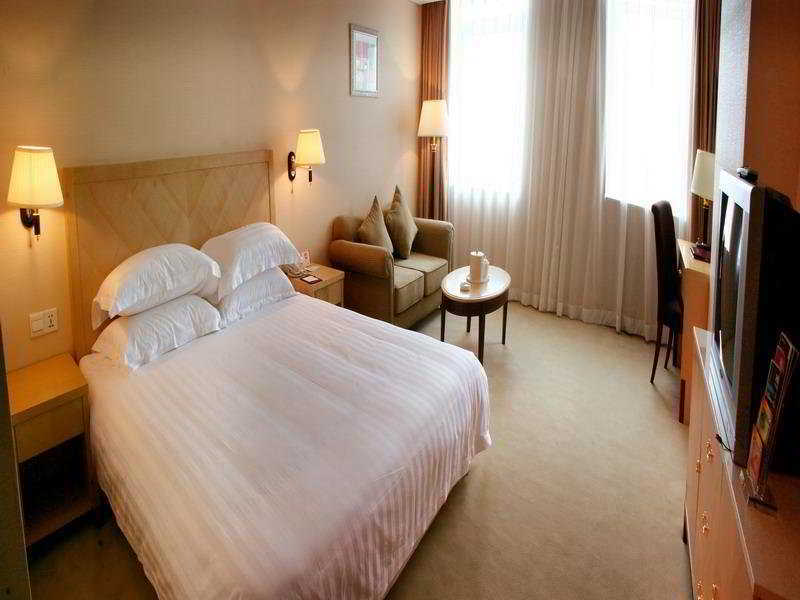 Highton Hotel Shanghaj Zewnętrze zdjęcie