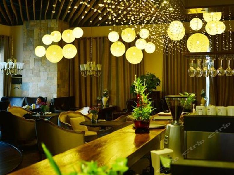 Highton Hotel Shanghaj Zewnętrze zdjęcie