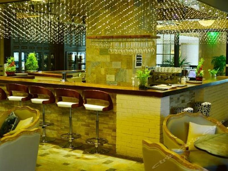 Highton Hotel Shanghaj Zewnętrze zdjęcie
