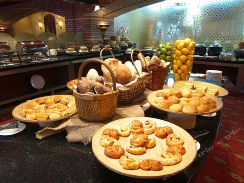Highton Hotel Shanghaj Zewnętrze zdjęcie