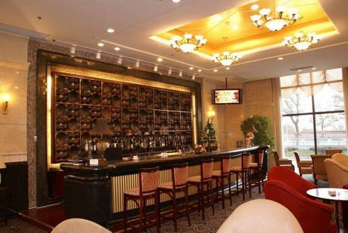 Highton Hotel Shanghaj Zewnętrze zdjęcie